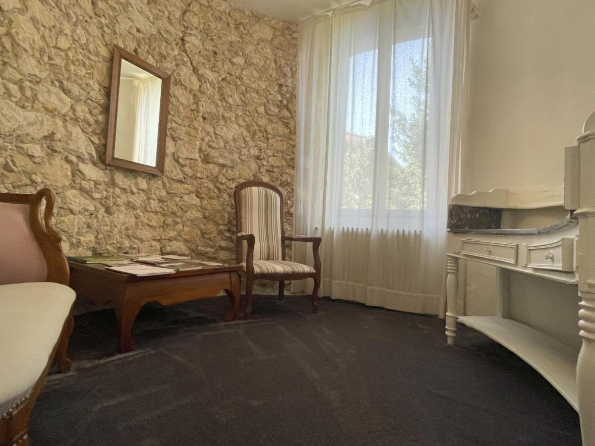 Hotel Le St Vincent à Roquefort  Extérieur photo