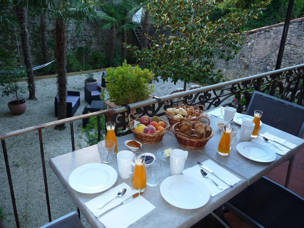 Hotel Le St Vincent à Roquefort  Extérieur photo